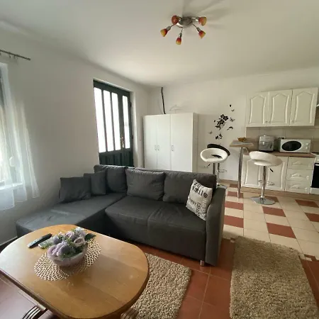 Bellapartman Apartment *